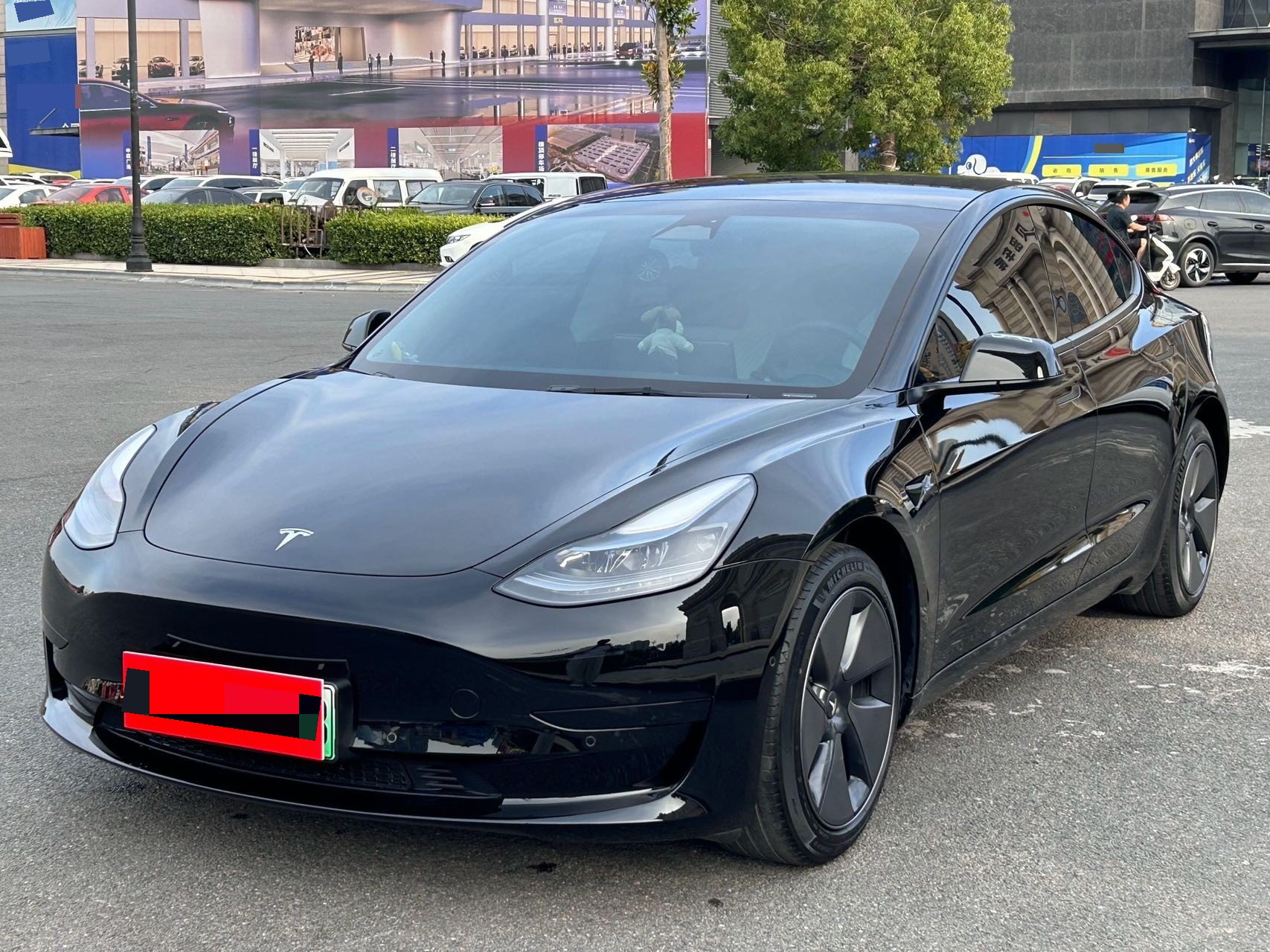 Tesla Model 3 2023 car image 