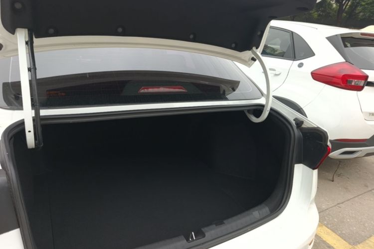 GEELY Emgrand 2022 #21 GEELY Emgrand 2022 imagen de coche #21