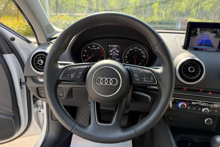 Audi A3 2019 #14 Audi A3 2019 car image #14