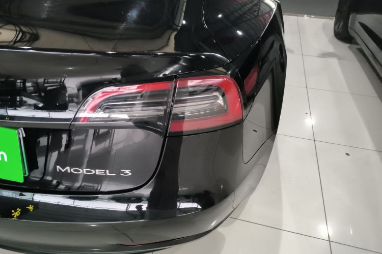 Tesla Model 3 2021 car image #8