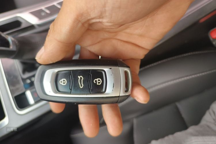 GEELY Emgrand 2018 #10 GEELY Emgrand 2018 car image #10