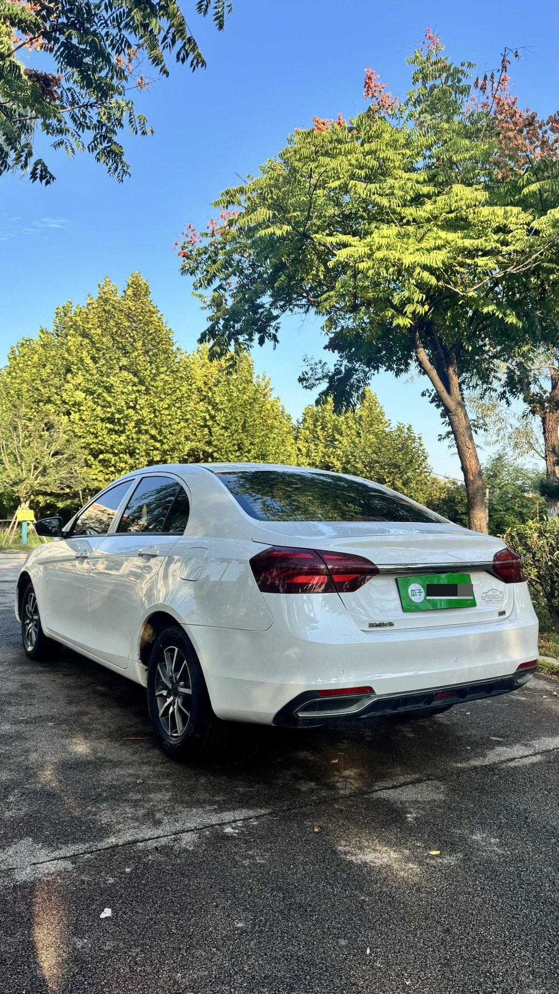 GEELY Emgrand 2019 #9 GEELY Emgrand 2019 car image #9