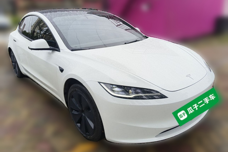 Tesla Model 3 2024 #4 Tesla Model 3 2024 car image #4