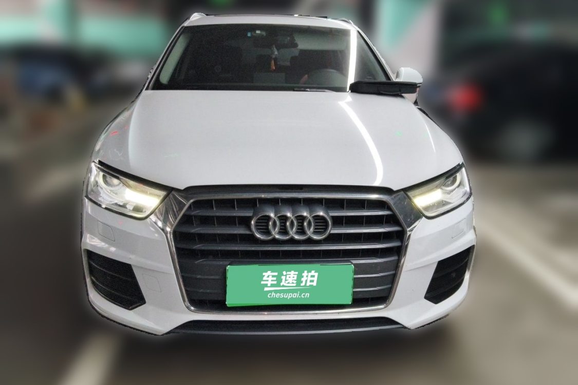 Audi Q3 2017 car image #5