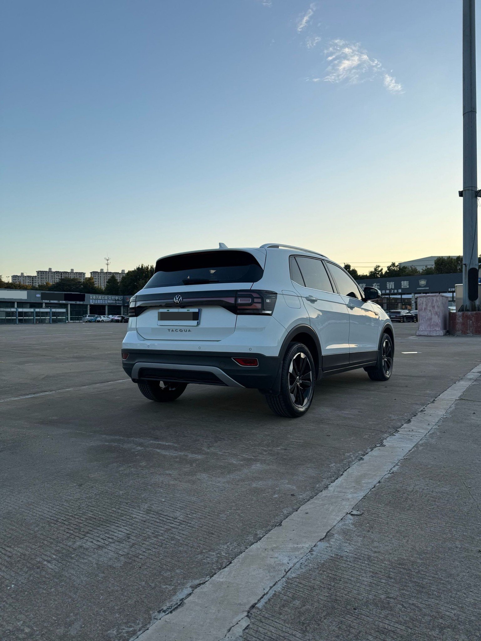 Volkswagen Tacqua 2021 #9 Volkswagen Tacqua 2021 صورة سيارة #9