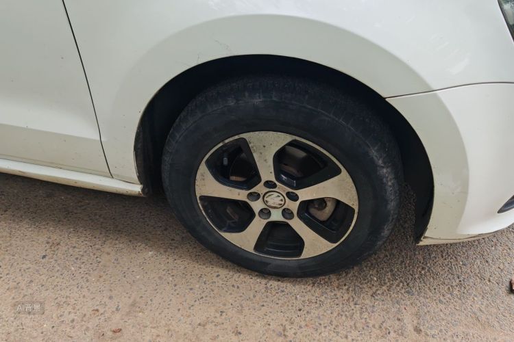Volkswagen Polo 2016 #9 Volkswagen Polo 2016 car image #9