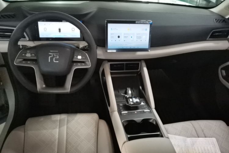BYD YuanUP 2024 car image #11