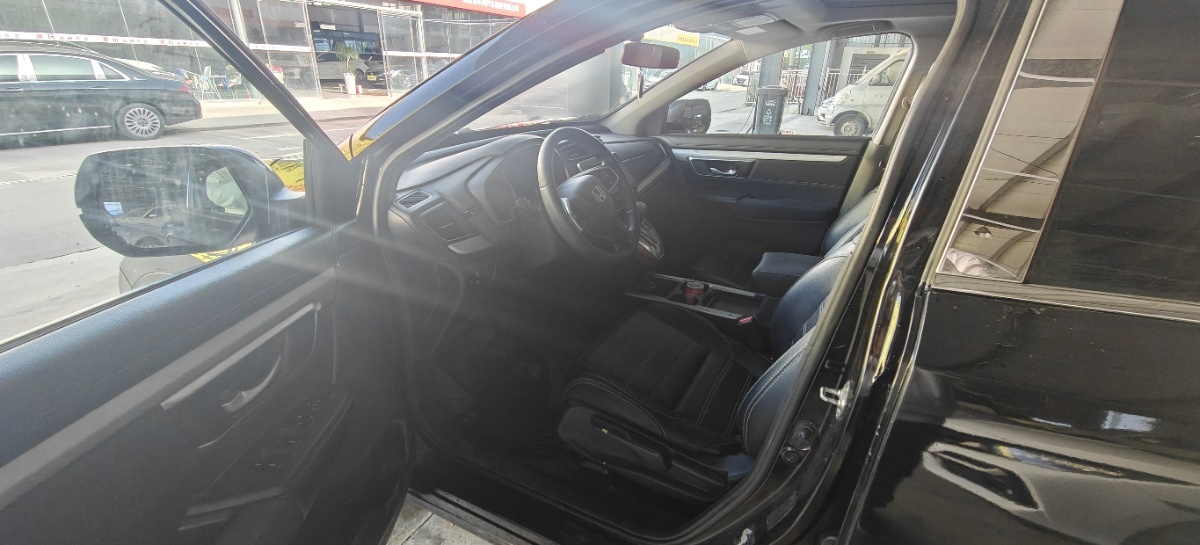 Honda CR-V 2019 car image #9