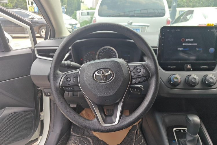 Toyota Corolla 2019 #11 Toyota Corolla 2019 car image #11