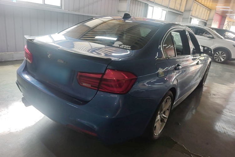 BMW 3 Series 2017 #7 BMW 3 Series 2017 car image #7