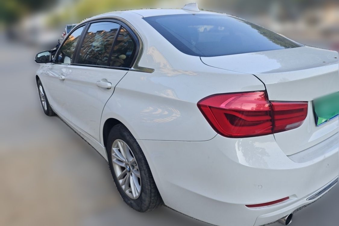 BMW 3 Series 2013 #3 BMW 3 Series 2013 car image #3