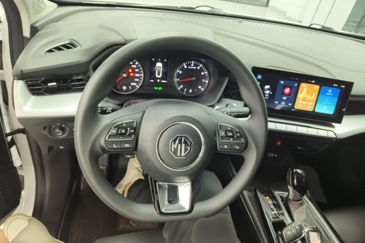 MG 5 2022 immagine di auto #11