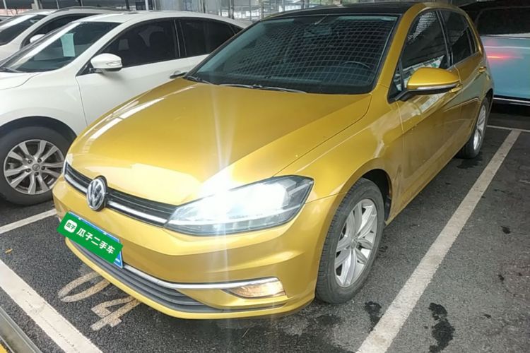 Volkswagen Golf 2018 immagine di auto #2