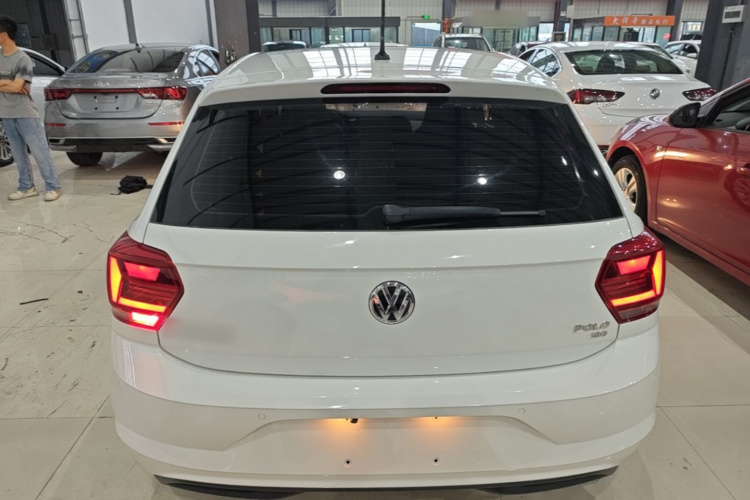 Volkswagen Polo 2021 #4 Volkswagen Polo 2021 car image #4