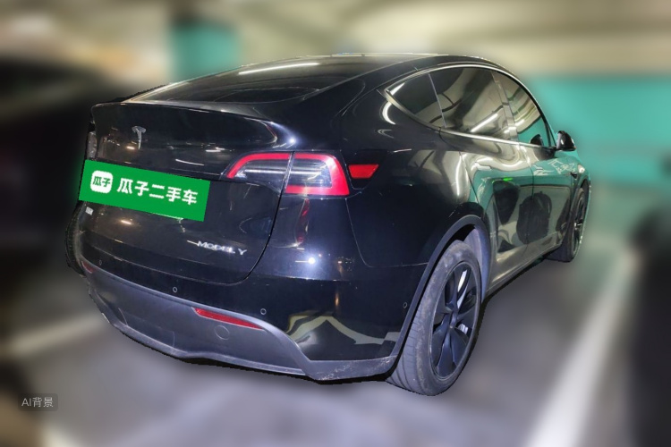 Tesla Model Y 2023 car image #7