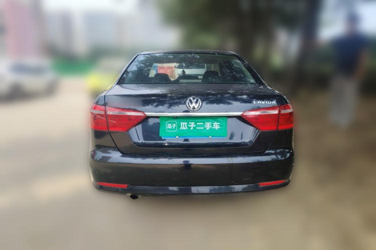 Volkswagen Lavida 2015 car image #4