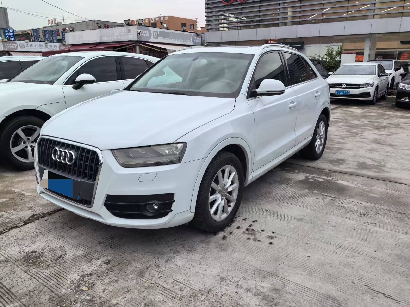 Audi Q3 2015 Audi Q3 2015 car image