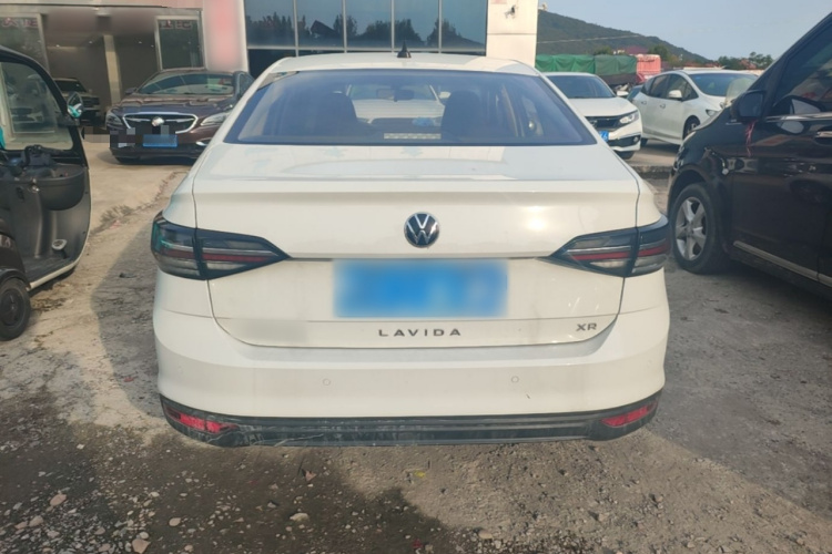 Volkswagen Lavida 2023 car image #6