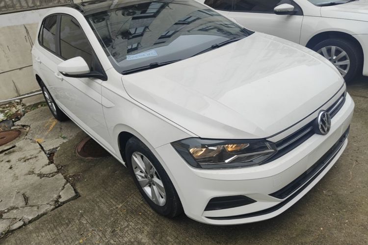 Volkswagen Polo 2021 car image #4
