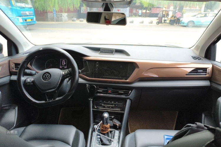 Volkswagen Tharu 2022 car image #11