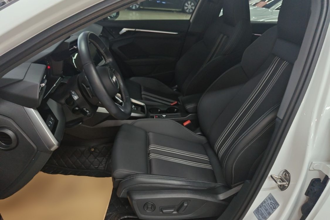 Audi A3 2024 car image #7