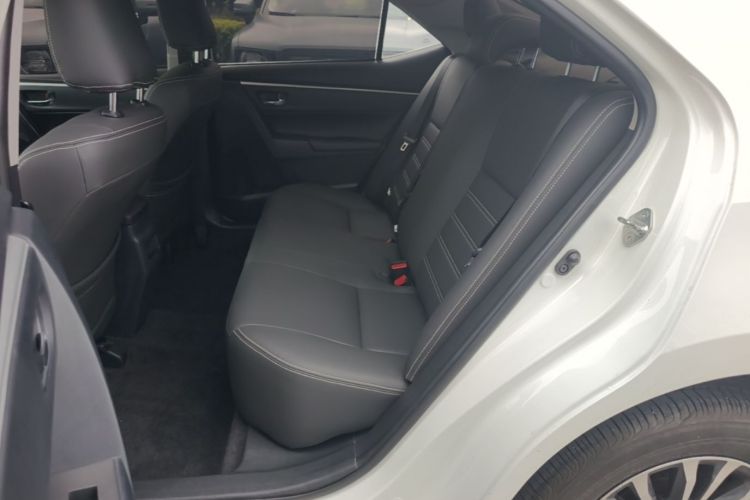 Toyota Corolla 2017 #17 Toyota Corolla 2017 car image #17