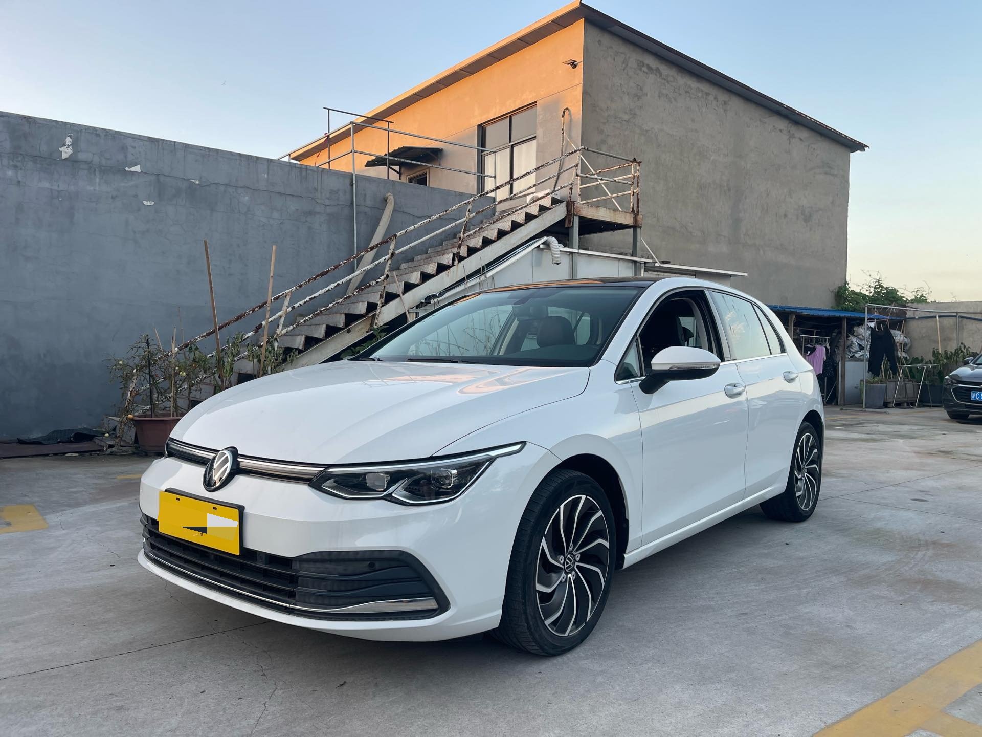 Volkswagen Golf 2021 Volkswagen Golf 2021 car image