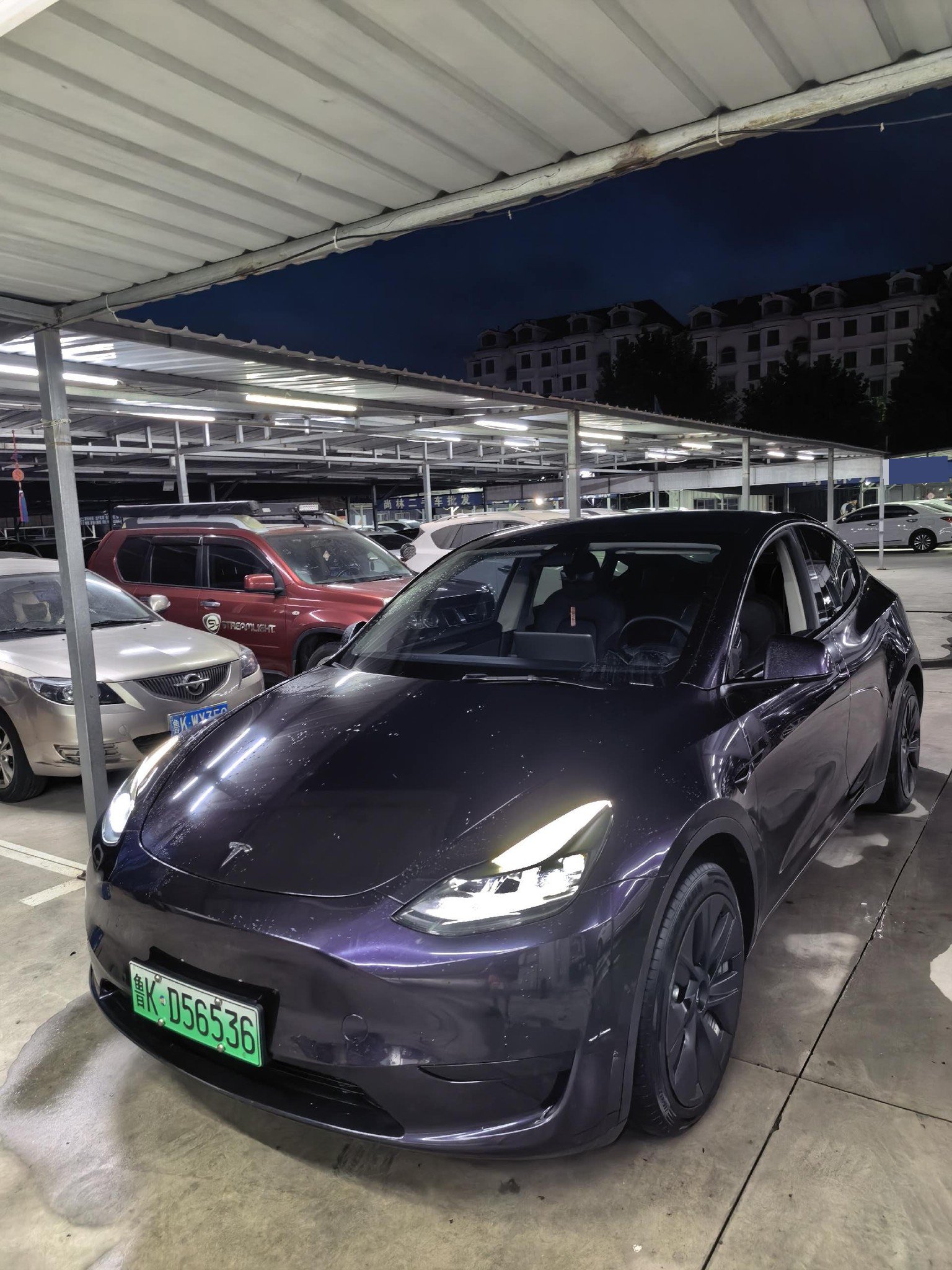 Tesla Model Y 2022 Tesla Model Y 2022 car image