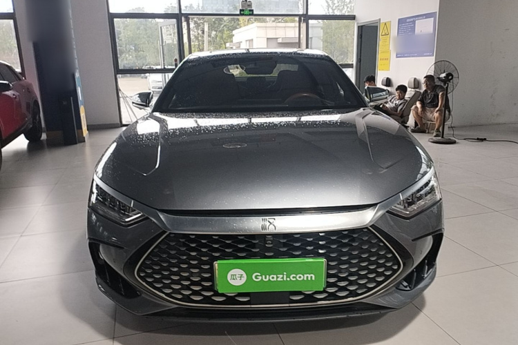 BYD Han 2022 car image #3