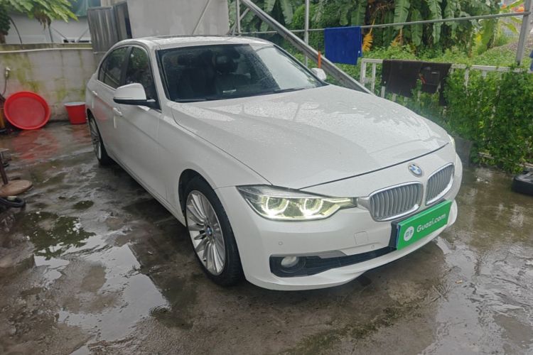 BMW 3 Series 2019 imagen de coche #4