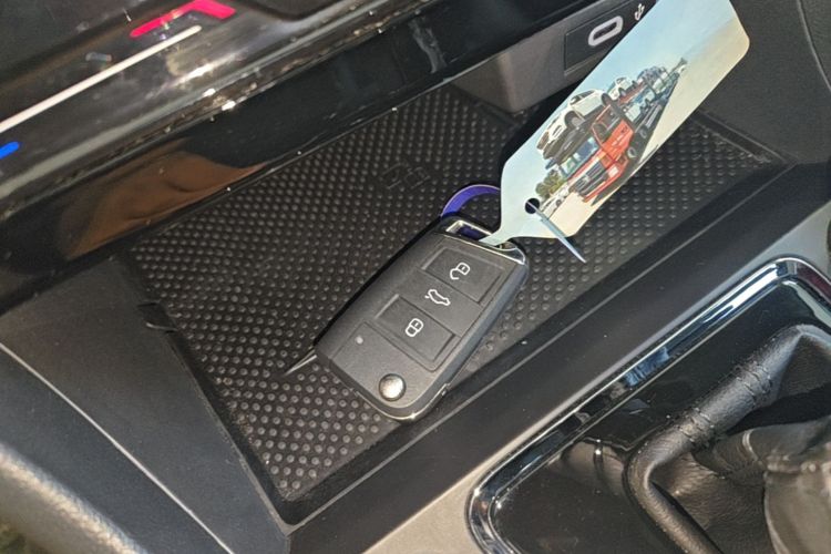 Volkswagen Bora 2024 car image #9
