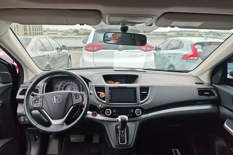 Honda CR-V 2017 #10 Honda CR-V 2017 car image #10