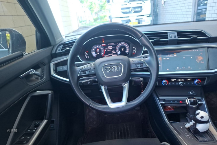 Audi Q3 2022 #12 Audi Q3 2022 car image #12