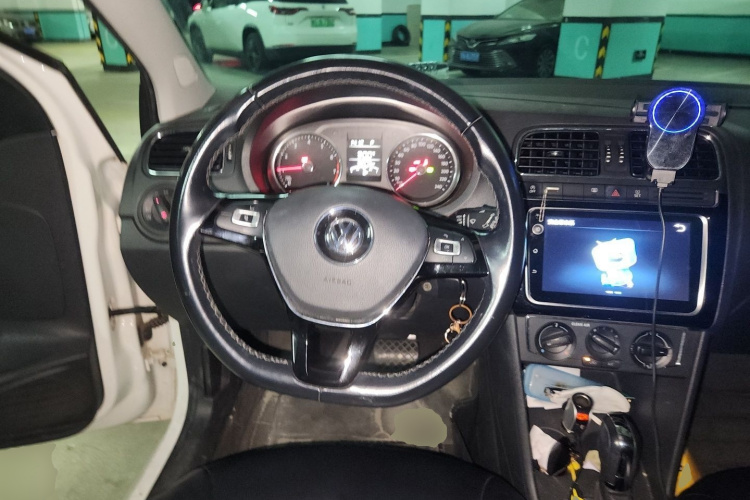 Volkswagen Polo 2019 #11 Volkswagen Polo 2019 car image #11