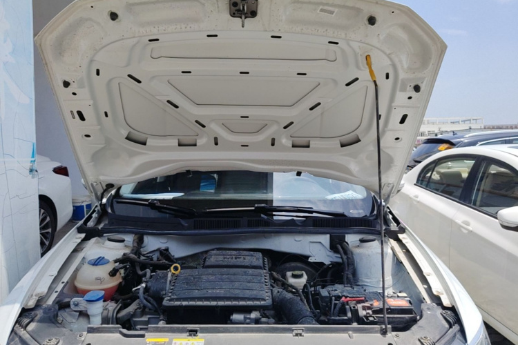 2022 #20 2022 immagine di auto #20
