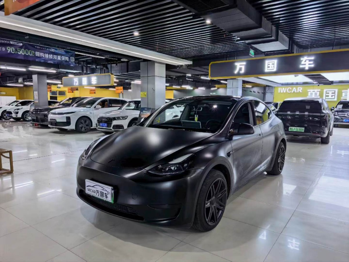 Tesla Model Y 2024 #2 Tesla Model Y 2024 car image #2