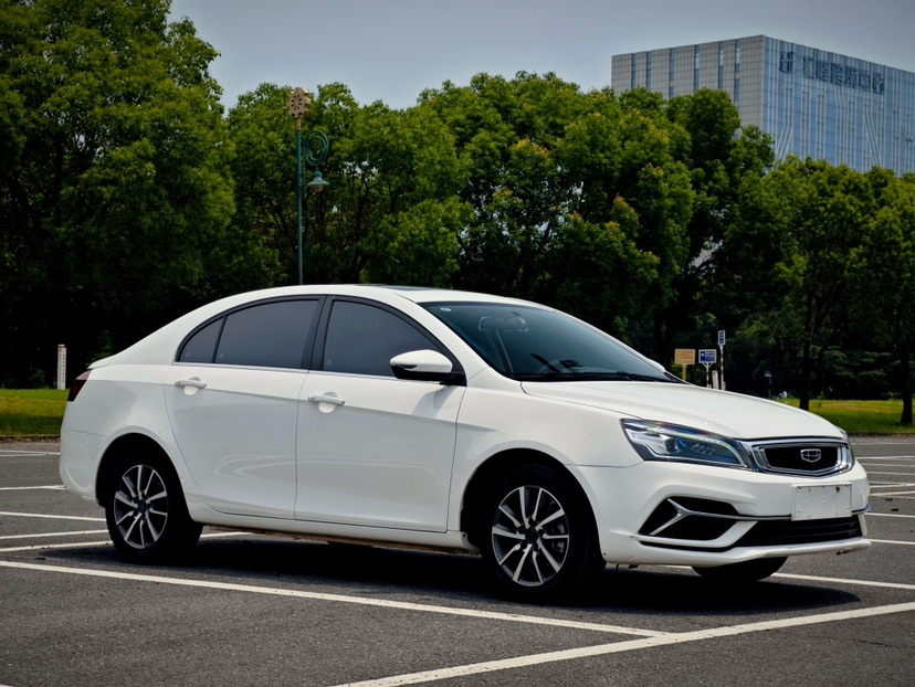 GEELY Emgrand 2020 car image #3
