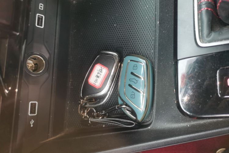 MG 5 2024 image de voiture #9