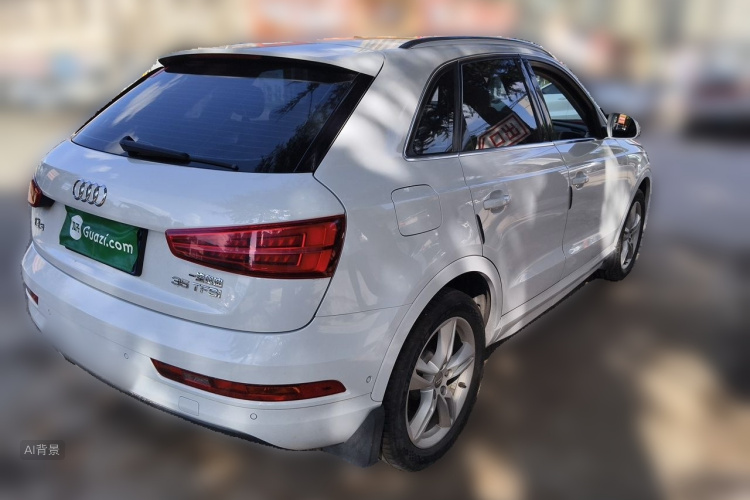 Audi Q3 2017 car image #7