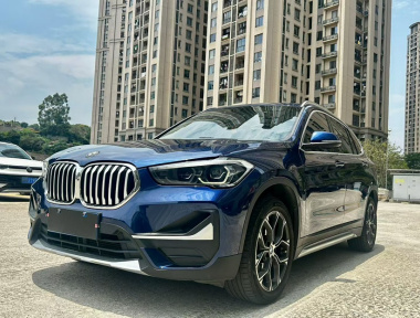 BMW X1 2020 BMW X1 2020 car image