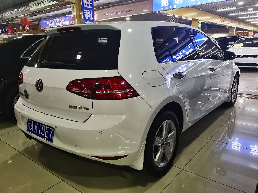 Volkswagen Golf 2015 immagine di auto #8