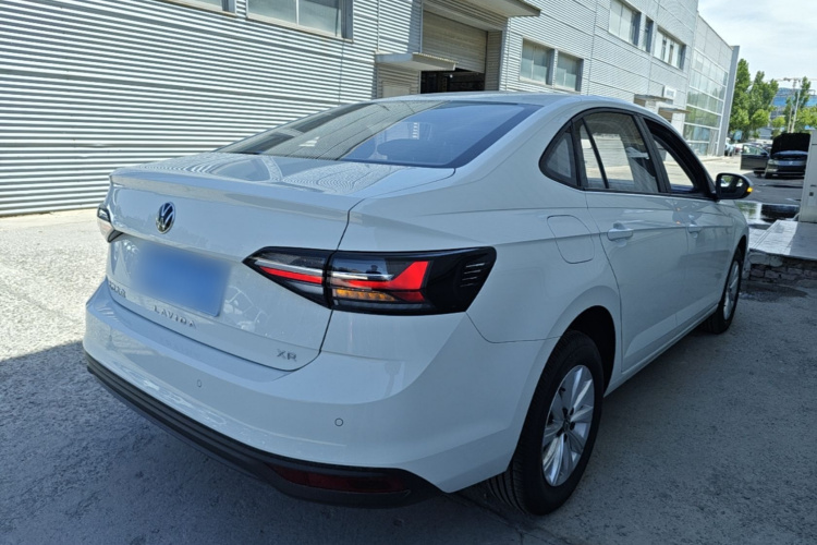 Volkswagen Lavida 2025 car image #7