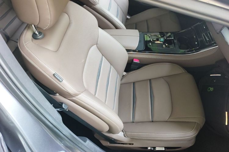 BYD Han 2021 #24 BYD Han 2021 car image #24