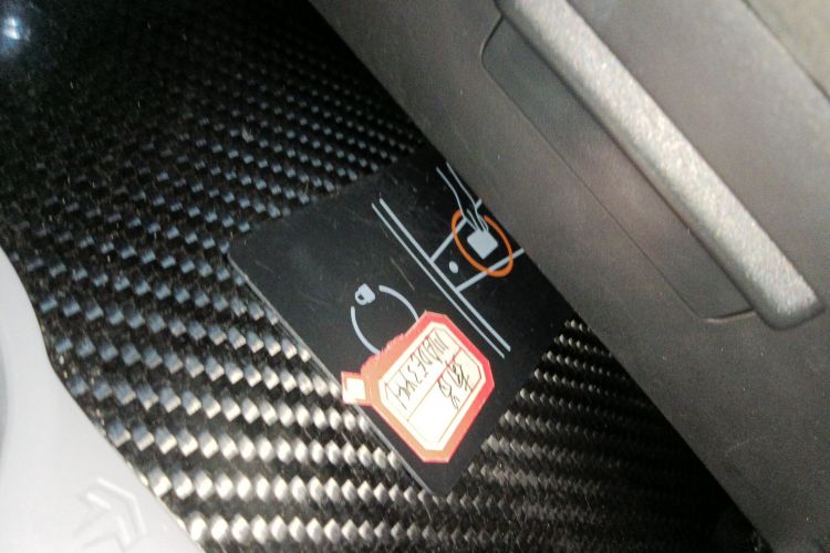 Tesla Model Y 2022 #9 Tesla Model Y 2022 immagine di auto #9