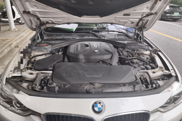 BMW 3 Series 2017 #22 BMW 3 Series 2017 car image #22