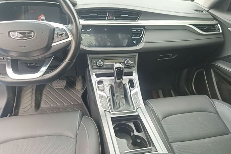GEELY Emgrand 2020 #14 GEELY Emgrand 2020 car image #14