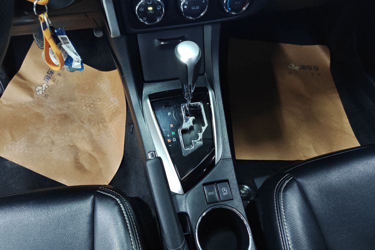 Toyota Corolla 2018 car image #14