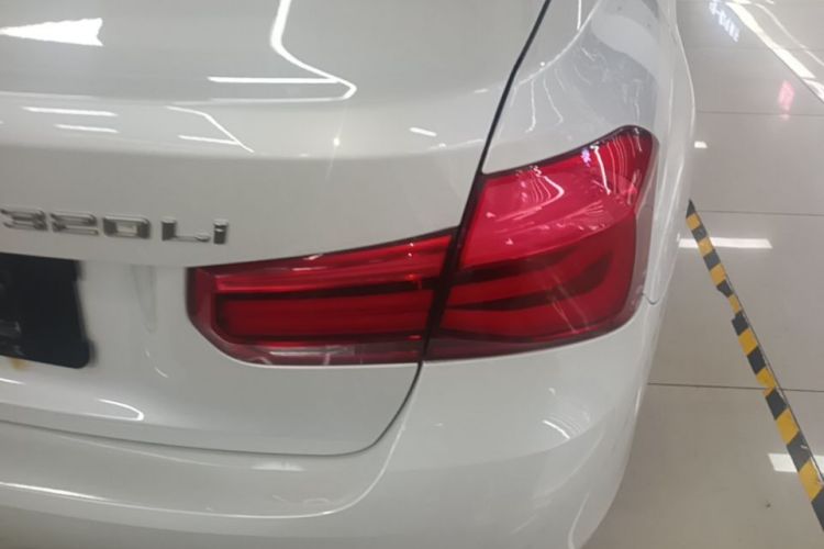 BMW 3 Series 2016 #8 BMW 3 Series 2016 car image #8