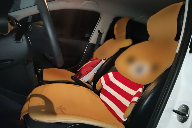Volkswagen Polo 2016 #19 Volkswagen Polo 2016 car image #19