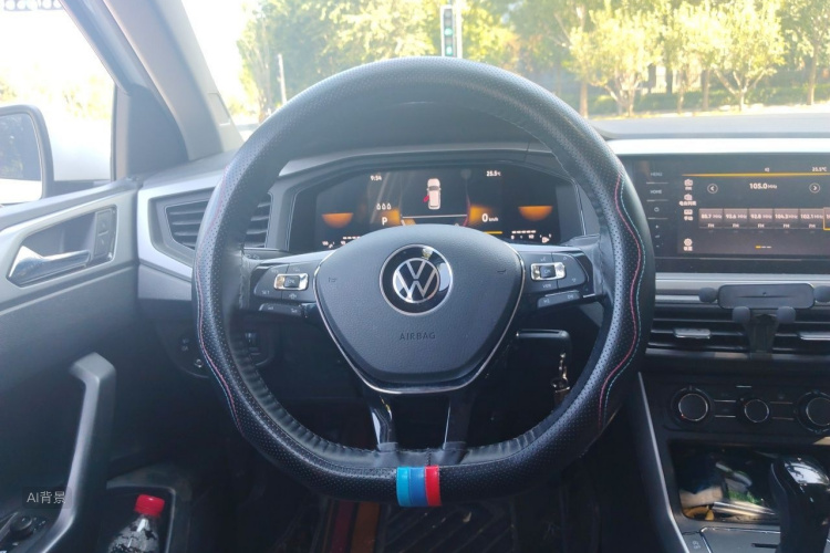 Volkswagen Polo 2023 car image #12